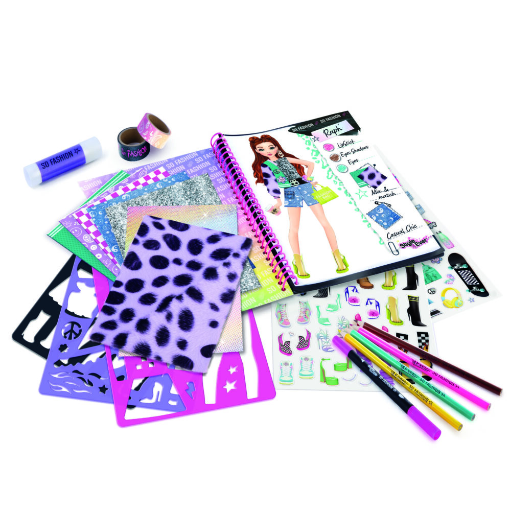 Fashion Designer Portfolio - Imagen 3